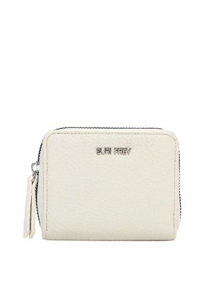 Kompakte weiße Geldbörse aus strukturiertem Leder mit silbernem "SURI FREY"-Logo und doppeltem Reißverschlussanhänger vor weißem Hintergrund.