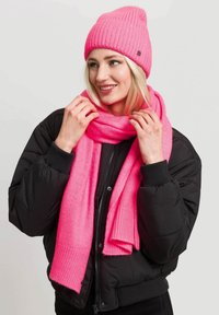 FRAAS BEANIE - Beanie - digital pink