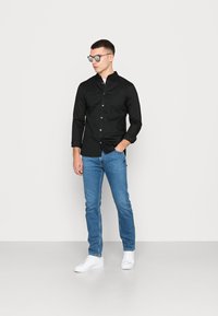 AllSaints HAWTHORNE - Camisa - black