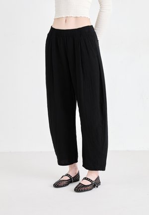 WIDE LEG EASY PANT GAUZE - Trousers - basic black