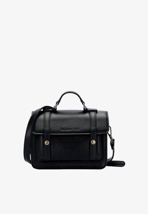 Sacoche en cuir noir avec poignée supérieure, rabat avant, deux sangles à boutons, nom de marque embossé et bandoulière réglable.