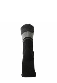 Ein einzelner schwarz-grauer Socken mit einem gerippten Bündchen und gestreiftem Design, aufrecht vor einem weißen Hintergrund präsentiert.