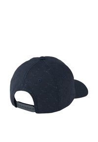 Marineblaue Baseballmütze mit strukturiertem Muster, gebogenem Schirm und verstellbarem Snapback-Verschluss hinten.