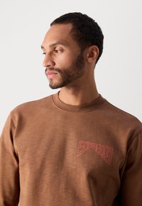 Scotch & Soda LEFT CHEST LOGO - Sweatshirt - soft silt