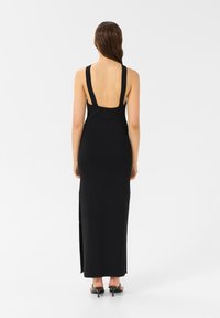 Gestuz SARIELLE  - Maxi šaty - black