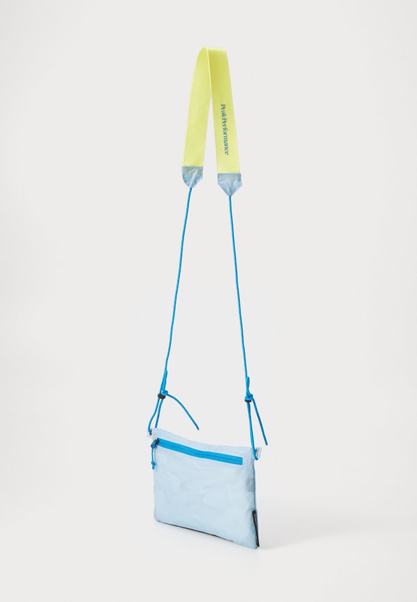 ACCESSORY BAG UNISEX - Sports bag - cloud3