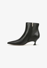Non sélectionné, black leather