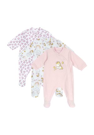 Drei Babystrampler: einer rosa mit einem Einhornmotiv, einer weiß mit Wolken-, Regenbogen- und Einhornprints und einer rosa mit Herzmustern.