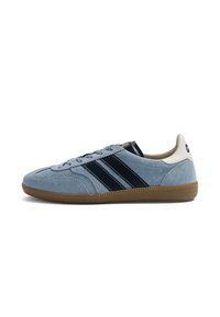 Non sélectionné, light blue