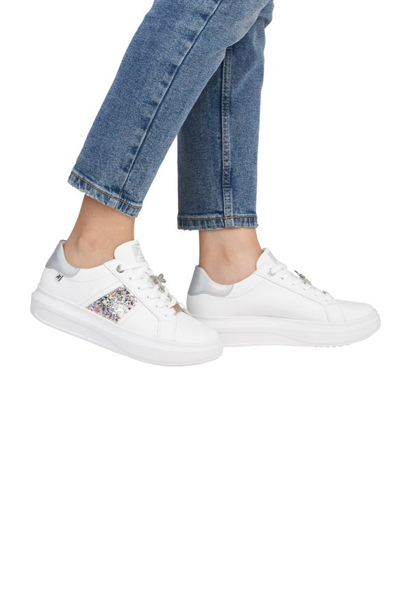 SNEAKER LOW - Sneaker low - silber platin