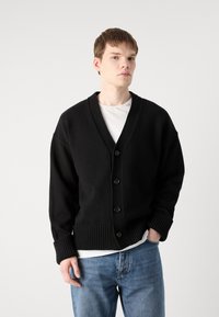 BOSS BELLACO - Casaco de malha - black