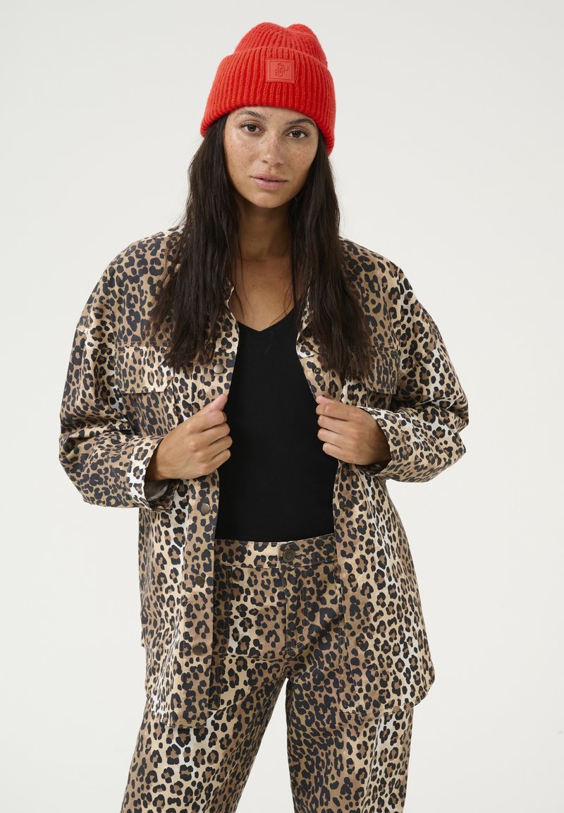 Culture MERVA - Beanie - fiery red melange