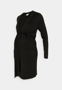 Černý těhotenský kardigan z měkké tkaniny, s překládaným designem, dlouhými rukávy, páskem v pase a bočními kapsami.