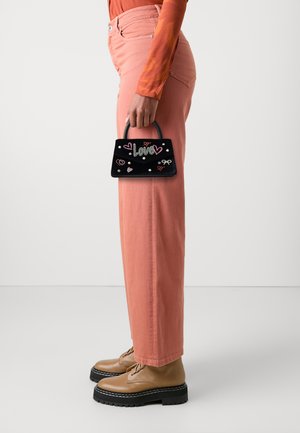 HELOISE - Handtas - black