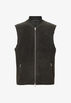 Chaleco de forro polar en gris oscuro, diseño sin mangas, cuenta con una cremallera frontal y dos bolsillos laterales con cremallera. Material texturizado y suave con detalle de logo.