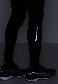 Salomon Trikoot - black