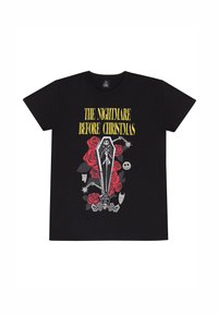 T-shirt in cotone nero con una grafica di una bara circondata da rose rosse, con "The Nightmare Before Christmas" in testo giallo sopra.