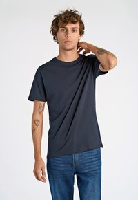 Lindbergh TEE S/S - T-shirt - bas - bl/wh