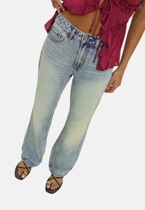 Flared Jeans - moon washed