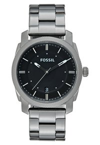 Zilveren roestvrijstalen horloge met een zwarte wijzerplaat, tekstuurbeslag, witte uurmarkeringen en datumnotatie op 6 uur. Metaal schakelarmband.
