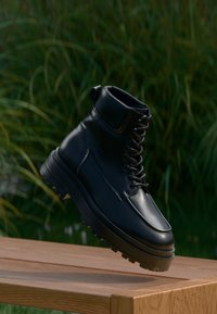 LEATHER - Bottines à lacets - black