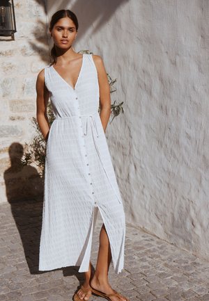 Next, REGULAR FIT - BUTTON THROUGH TIE WAIST SLEEVELESS - Robe chemise - white