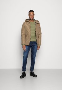 Blend Camisola - loden green