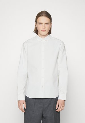 KRISTIAN OXFORD SHIRT - Vapaa-ajan kauluspaita - white