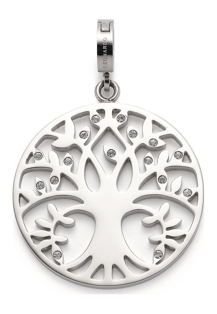 Silverfärgad livets träd-hänge med utskuret mönster och glimrande stenar, med en ögla för fäste högst upp.