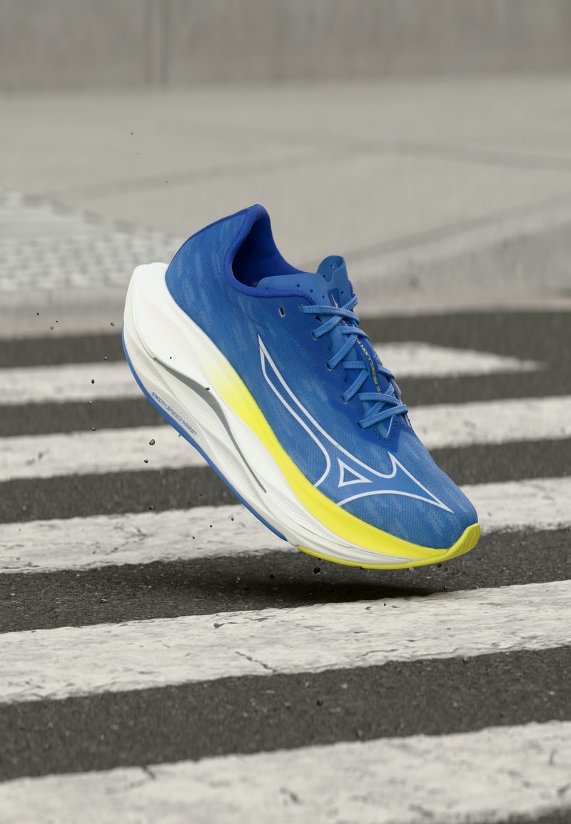 Mizuno WAVE REBELLION FLASH 3 - Utcai futócipők - ultramarine/dazzling ...