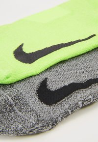 Nike Performance 2 PACK UNISEX - Ankelsokker - multicoloured/neon green/mottled grey