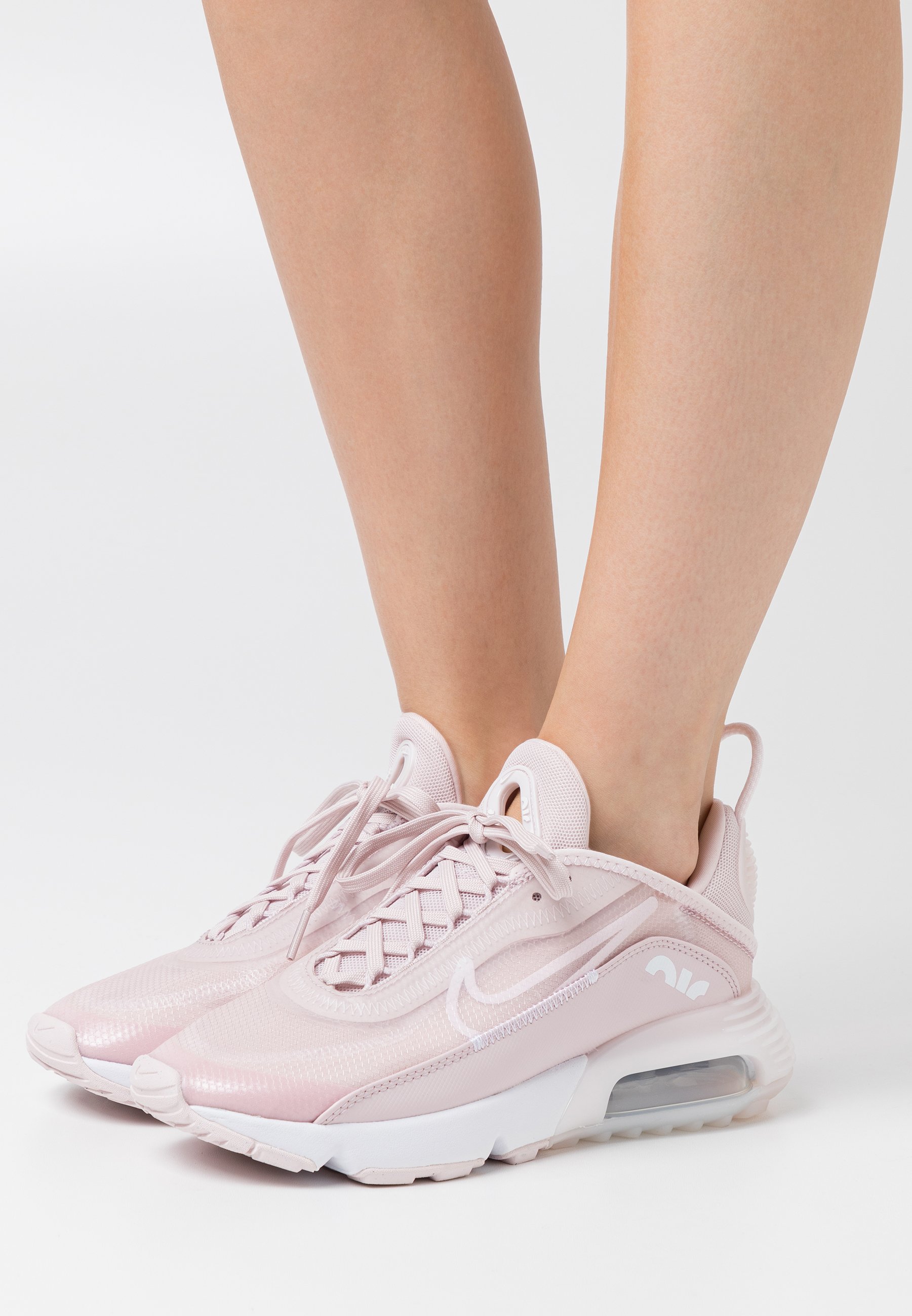 nike airmax 2090 pink