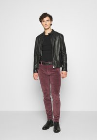 Levi's® Chinos - sassafras