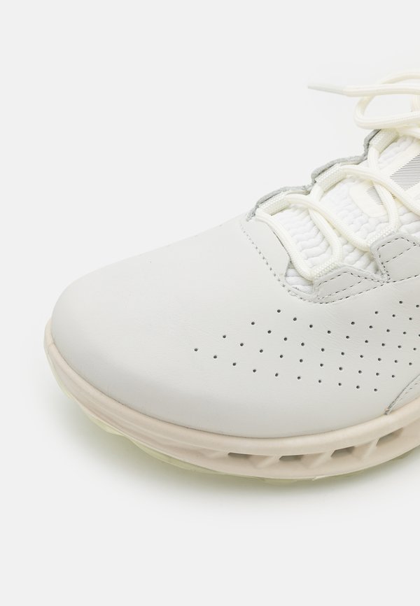 BIOM C4 - Golf shoes4