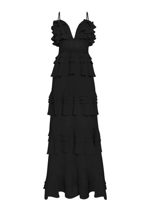 Svart maxiklänning med vågig volangdesign, justerbara spaghettiband och texturerade detaljer vid bodicen. Flödig tyg ger rörelse.