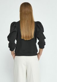 PEPPERCORN 3/4 PUFF SLEEVE - Felpa - black