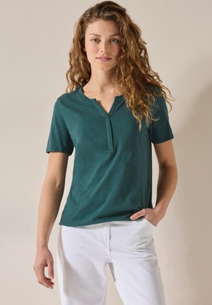 - T-shirt basic