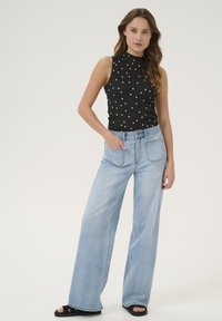 Kaffe KAKATRINE PRINTED - Top - black deep w sandshell dots