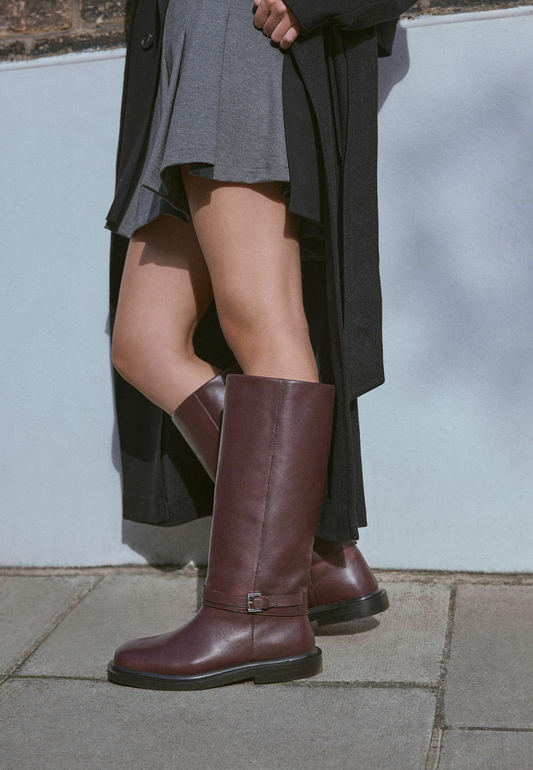 3056bcb2880248b7953275a5554280