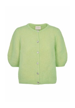 Cardigan vert clair à manches courtes, col rond, boutons devant et tissu doux et duveteux, présenté sur fond blanc.