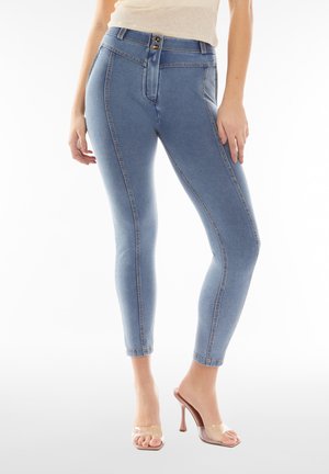 Freddy PUSH-UP - Skinny-Farkut - denim blu medio yellow seams