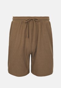 Barna gofrés kötött rövidnadrág elasztikus derékrésszel és húzózsinórral, oldalzsebekkel, egyszerű háttéren bemutatva.