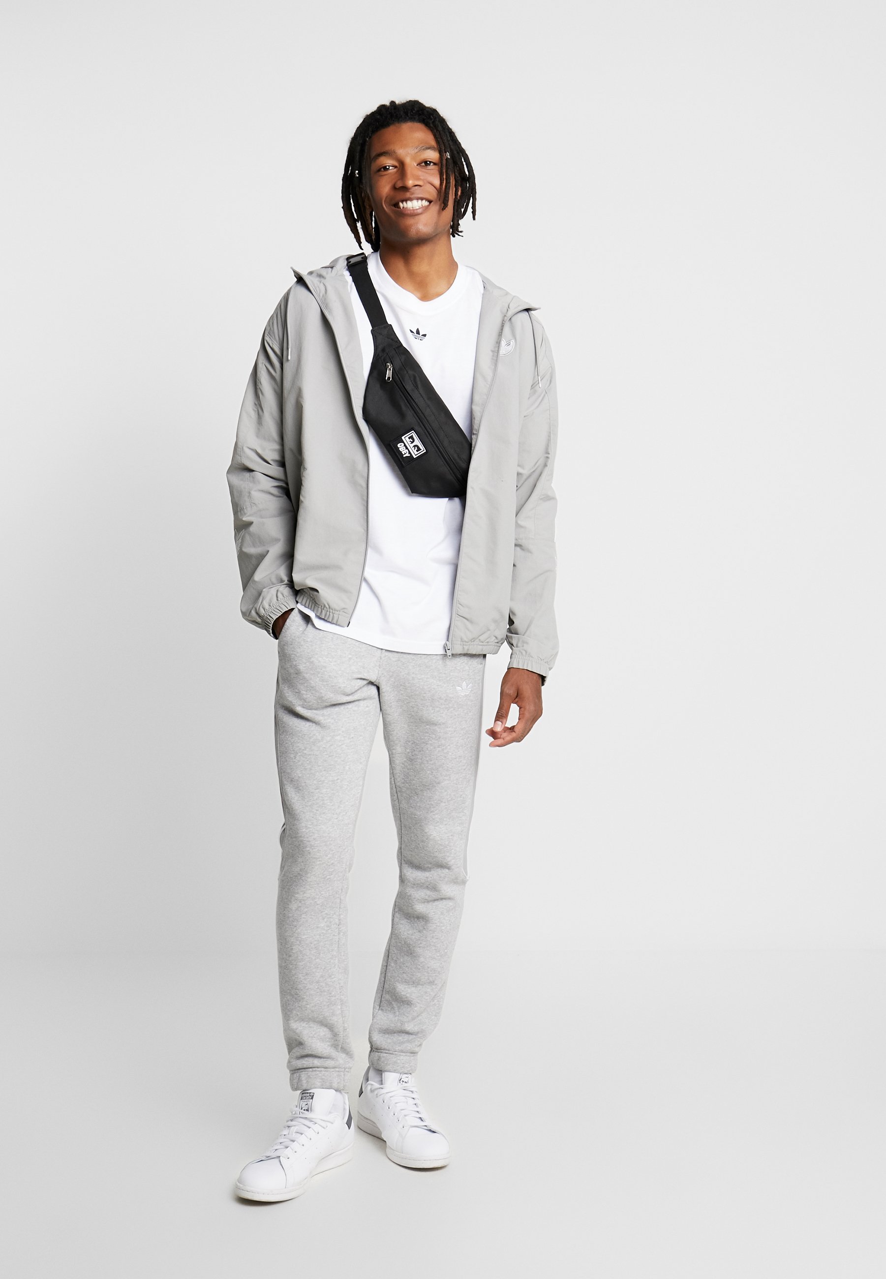 adidas Originals OUTLINE WINDBREAKER JACKET Leichte Jacke adidas Originals OUTLINE WINDBREAKER JACKET Leichte Jacke