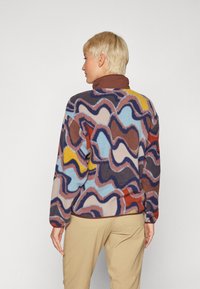 Patagonia Polárdzseki - multicolor