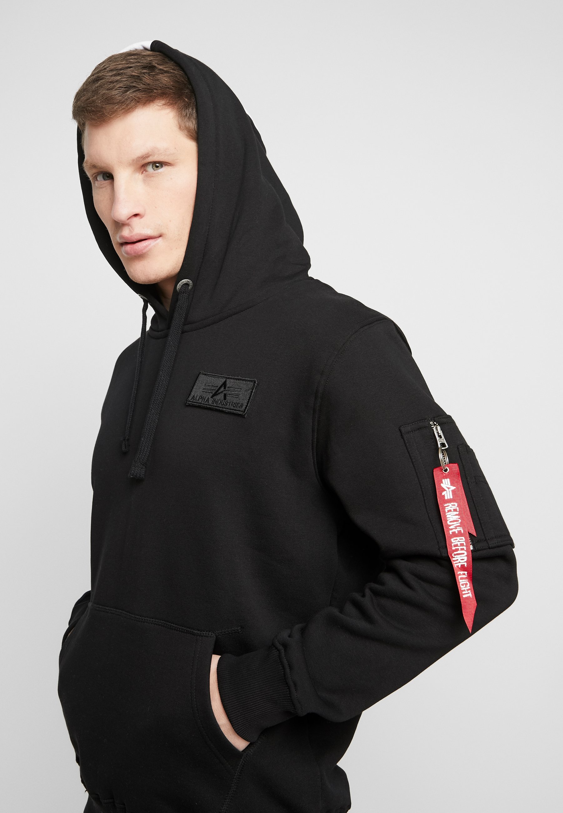 Alpha Industries Hoodie blackwhite Zalando.no Alpha Industries 196318 - Hoodie - black