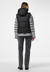 Pieces PCBEE PUFFER VEST  - Brezrokavnik - black
