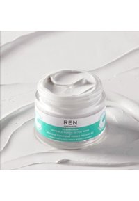 REN CLEAN SKINCARE CLARIMATTE™ INVISIBLE PORES DETOX MASK - Masque visage