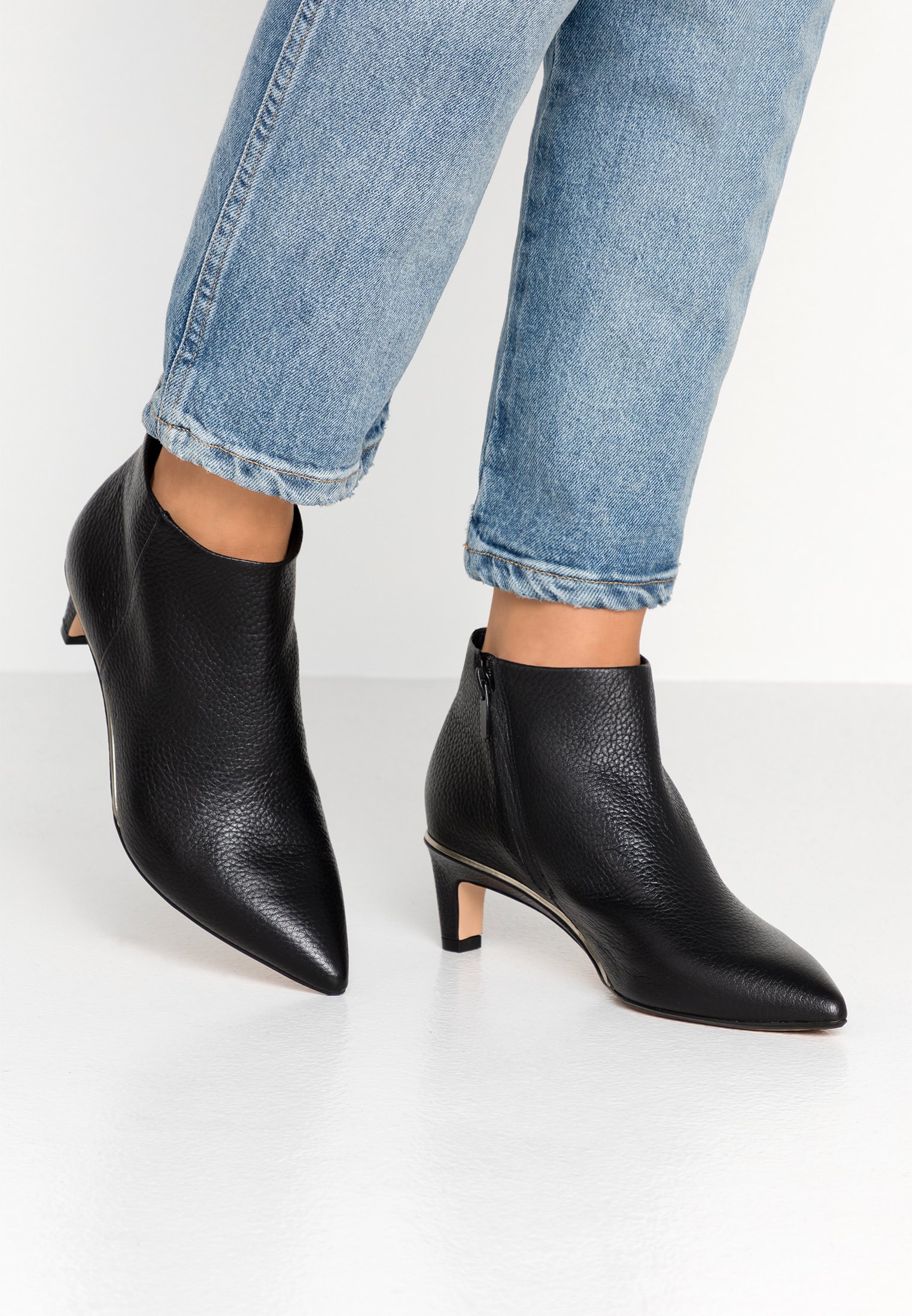 clarks ellis eden boots