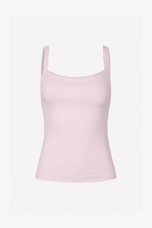 Jasnoróżowy, prążkowany top bez rękawów z cienkimi ramiączkami, o dopasowanym kroju i gładkiej teksturze, idealny do noszenia w warstwach lub na co dzień.
