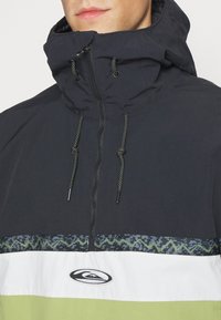 Thumbnail Image 5